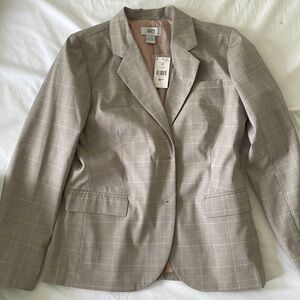 Women’s size large blazer